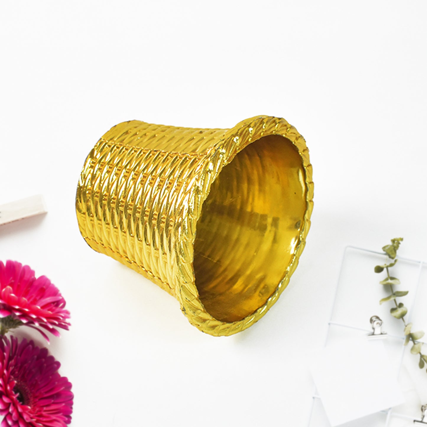 Plastic Flower Valencia (Pot) Home And Outdoor (1 Pc)