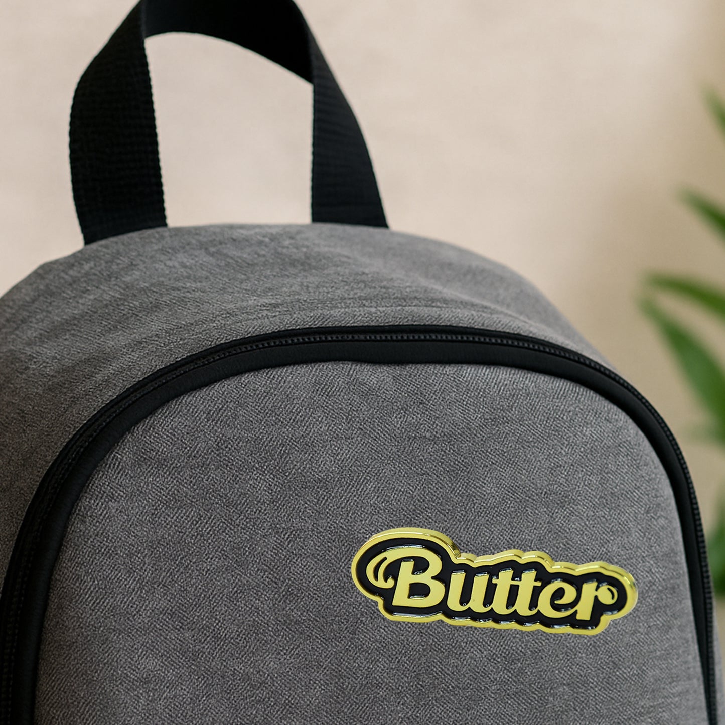 Stylish Metal Badge Pin  Single Piece (Random Design)