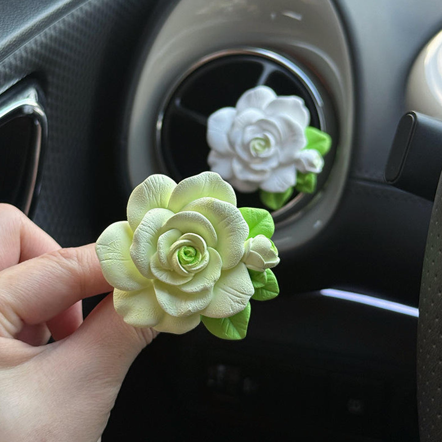 Elegant Rose Flower Car Air Freshener Clip For Ac Vent With Perfume Bottle 10ml(1 Pc)