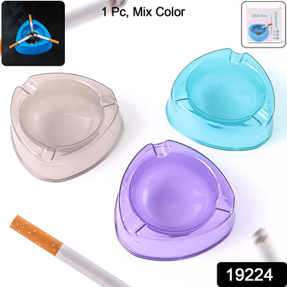 Oblivion Transparent Plastic Ashtray (Mix Color  1 Pc)