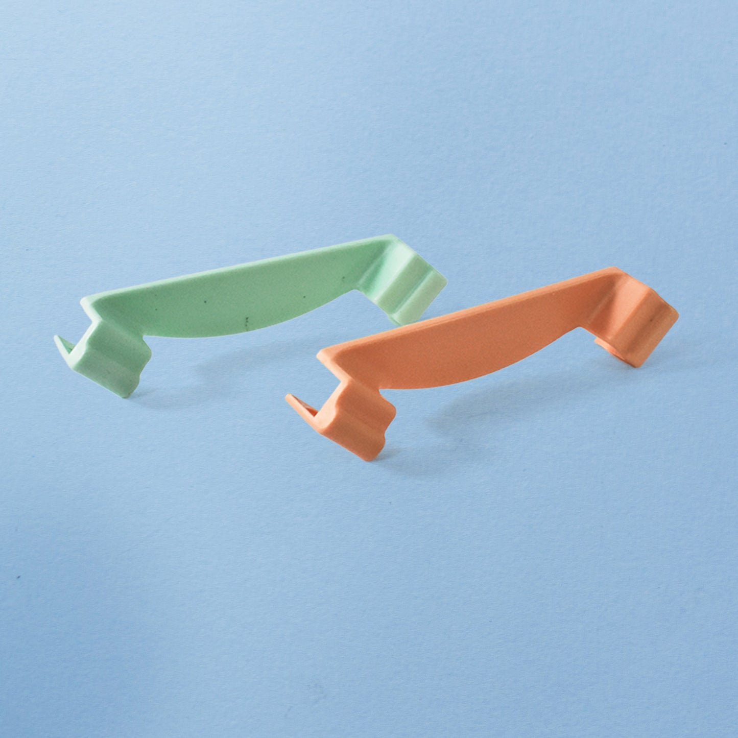 Plastic Stackable Wardrobe Organizer Clips Core Wardrobe Box Support (8 Pcs Set)