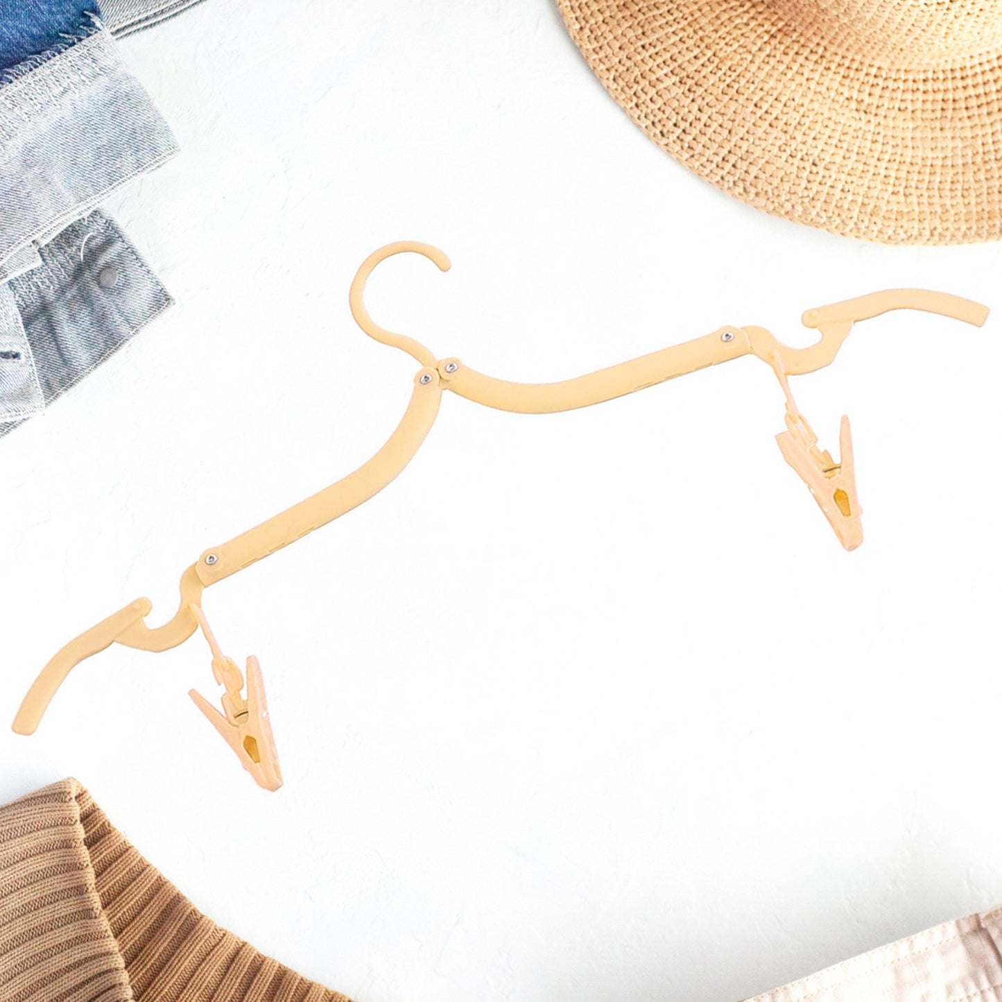 Folding Hanger With Clips For Clothes Adjustable Hanger (1 Pc)