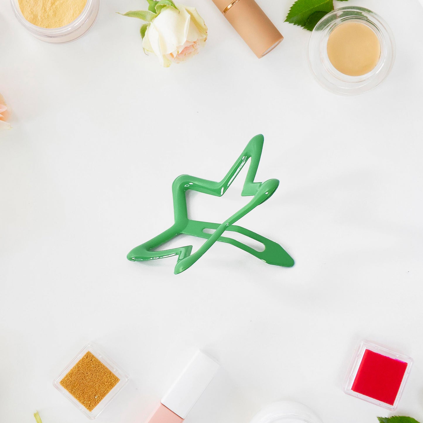 Metal Printed Star Shape Hair Clips (5 Pcs Set)